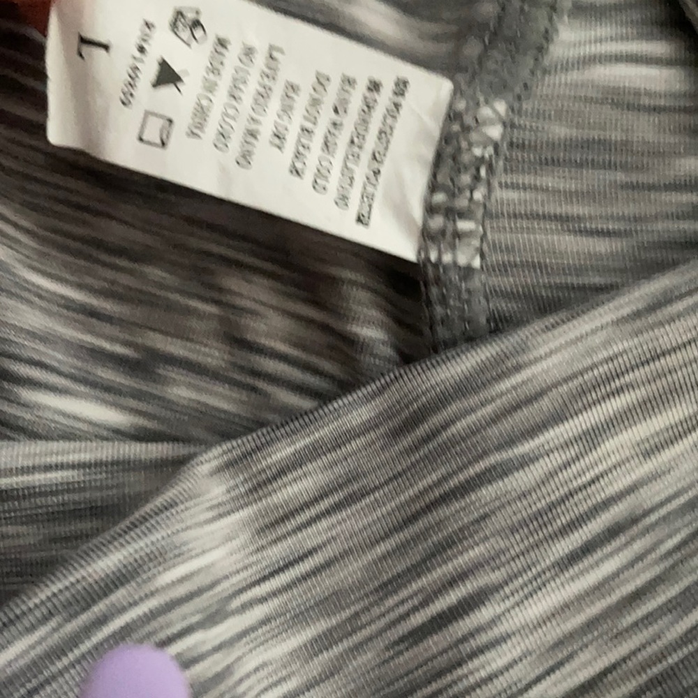 grey capris - Picture 3 of 3